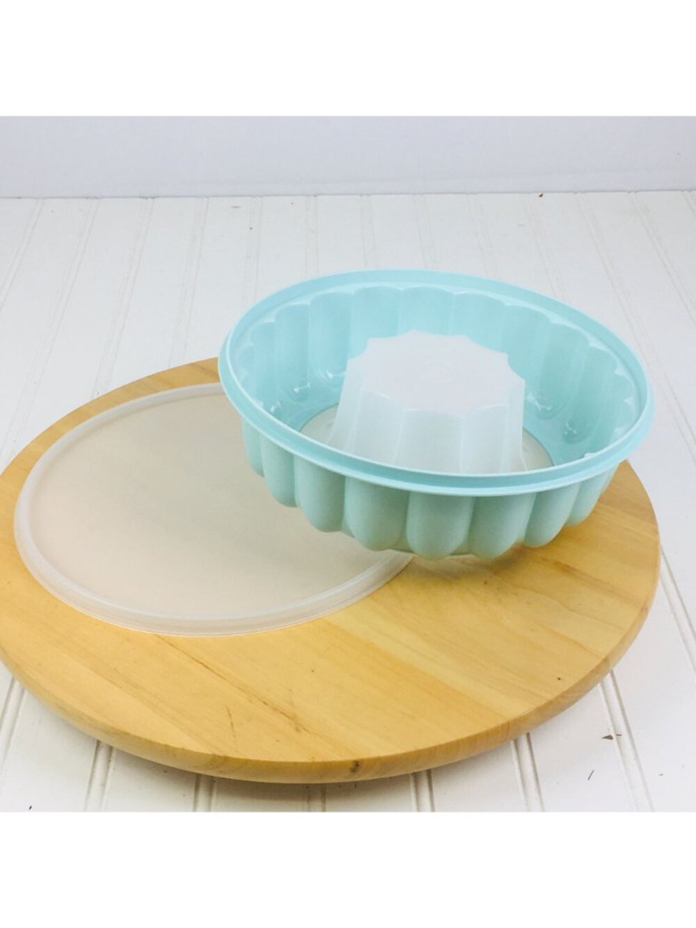 Tupperware Blue Green Jello Salad Mold Ice Ring 3 Piece #1202-5 USA